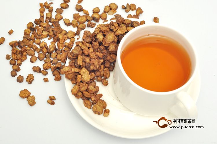 牛蒡茶所含营养物质丰富,常喝对身体具有很好的保健功效