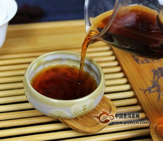 饮茶,在中国有着悠久的历史,中国茶文化早就闻名于世界