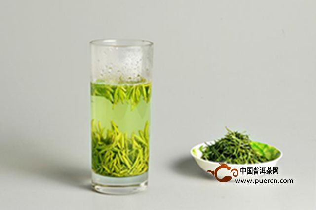 秋季常饮乌龙茶,具有生津止渴、补充津液的作用