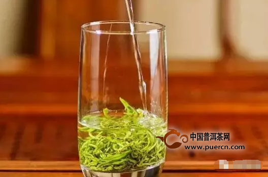 春天喝茶减肥,用一个夏天再证明自己能惊艳时光