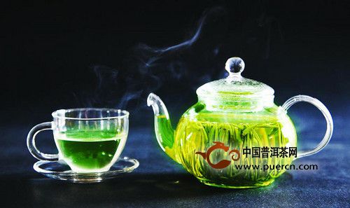 与绿茶明显不同,红茶具有温热的特性
