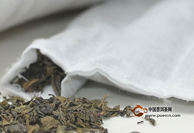 枕中茶渣最好3个月更换一次,还应注意茶叶枕要经常晾晒