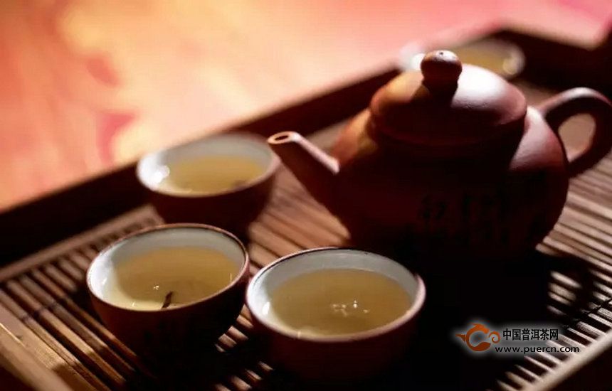 2015第三届中国国际(河北)茶文化博览交易会过程中向专业人